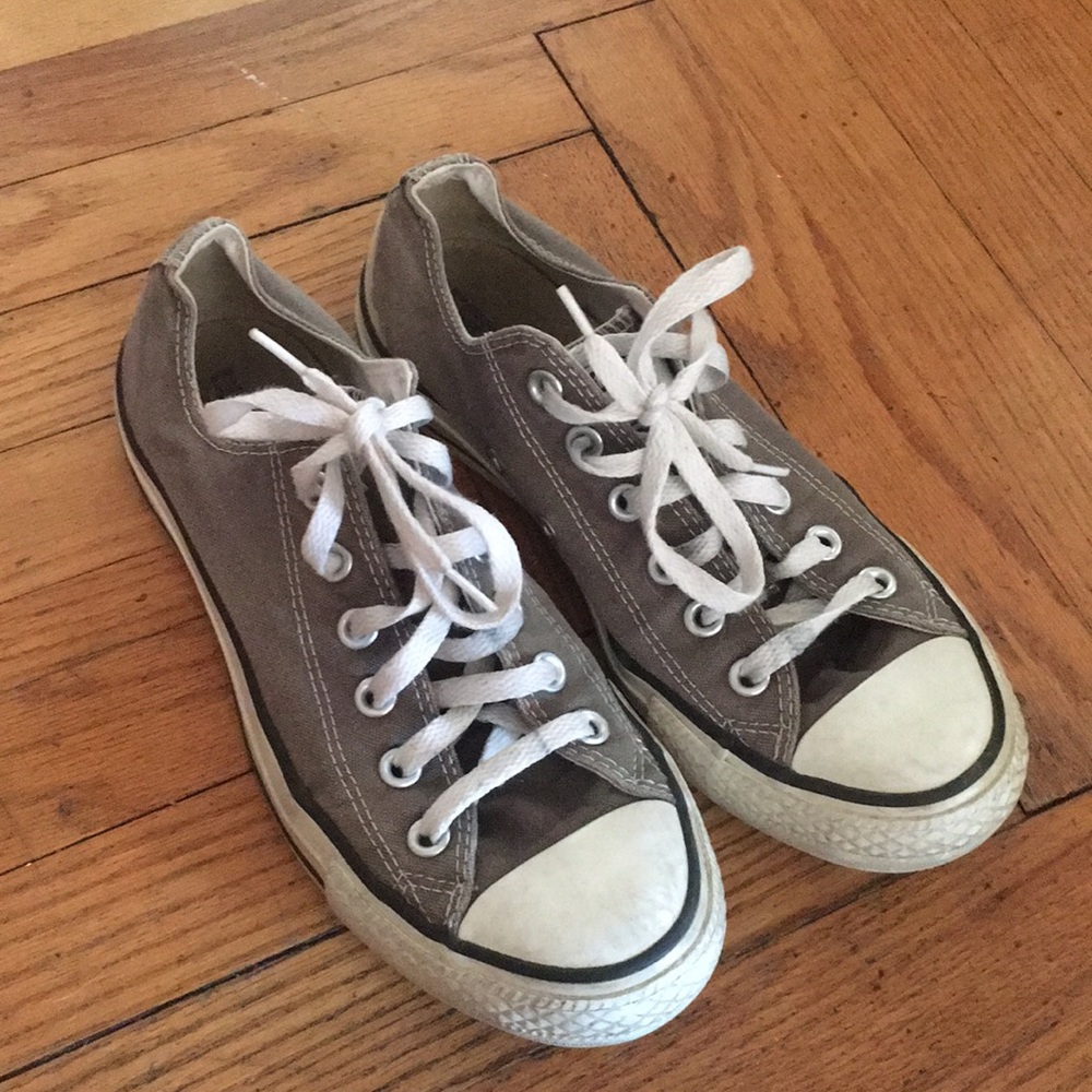 Grey converse all-star sneakers